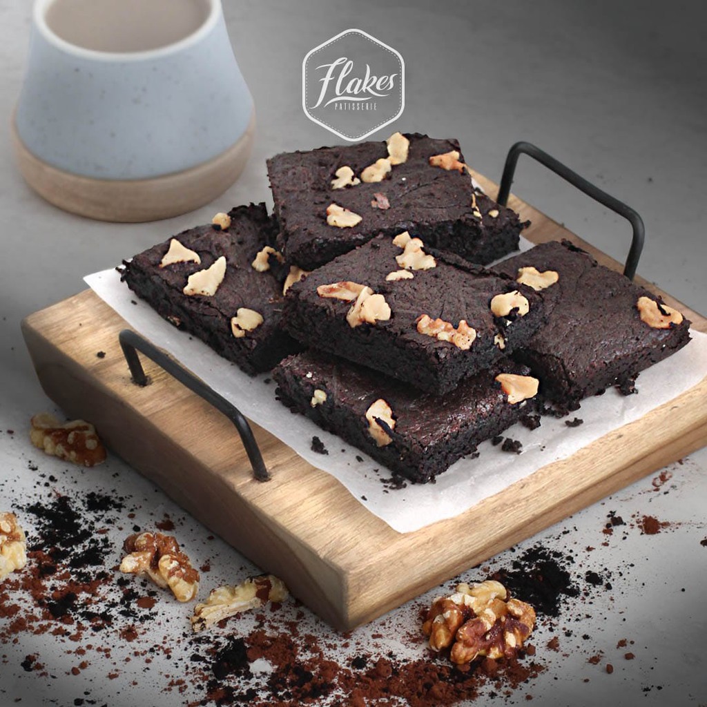 

FLAKES Premium Chocolate Brownies - BELGIAN CHOCOLATE