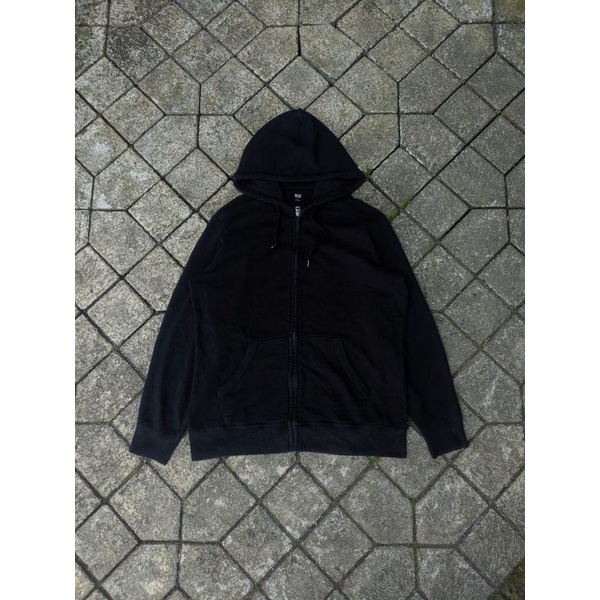 ZH Uniqlo Second