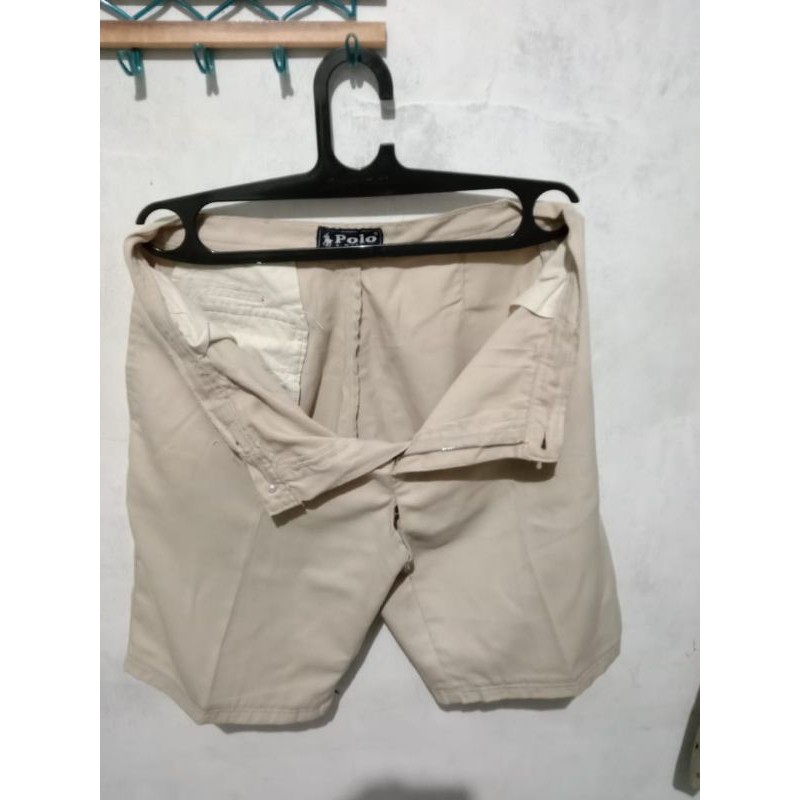Celana Polo