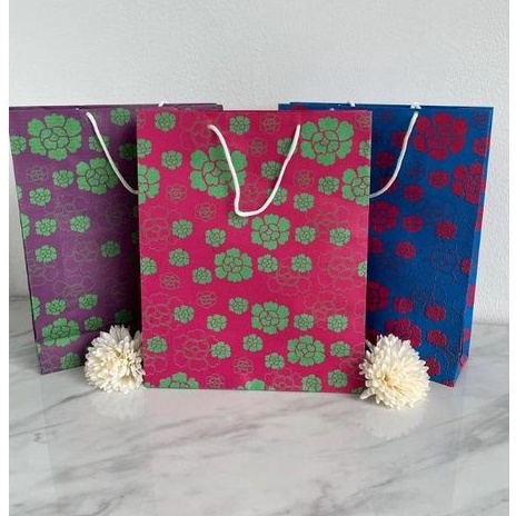 

Paper Bag Lux Flower/ Kantong Keras Bunga