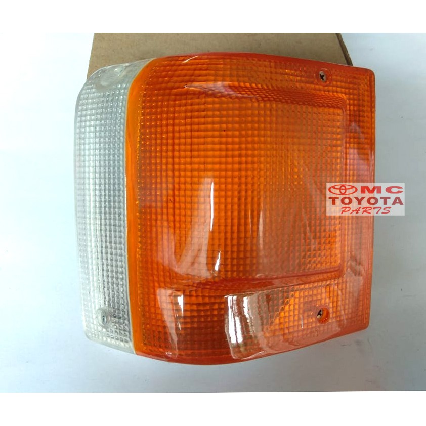 Lampu Sen Sein Samping Fender Depan Kiri Toyota Hiace 12R