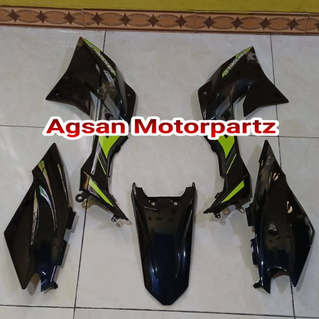 Body set klx 150 Dtracker new hitam 2018 original kawasaki