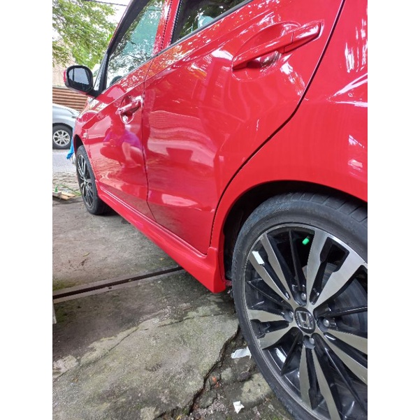 paket bodykit honda brio th 2017/2018 front lips,side skirt,difuser