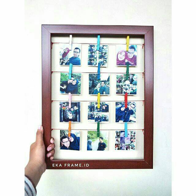 29 Bingkai Foto Polaroid Dari Kardus Koleksi Rial 29 Bingkai Foto Polaroid Dari Kardus Koleksi Rial