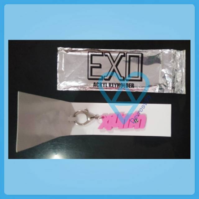 Xiumin EXO Official Acryl Keyholder Japan Keyring Ganci Acrylic Gantungan Kunci Jepang