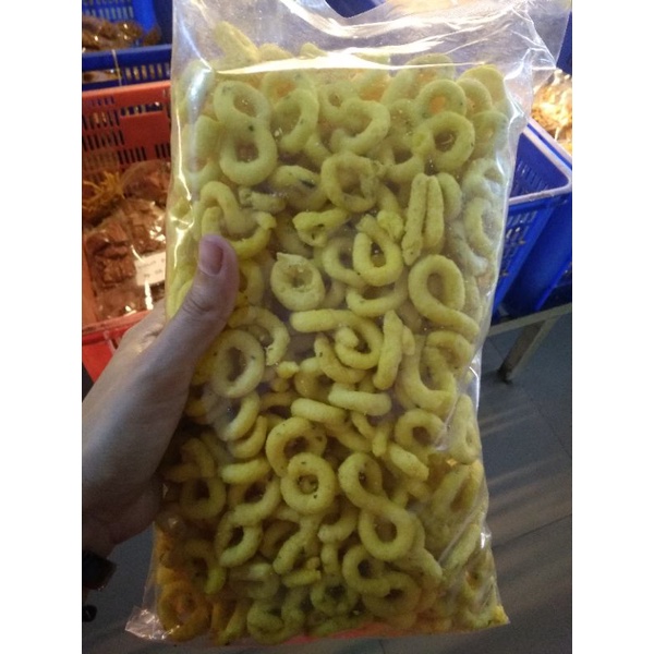 

Cemilan Renyah angka 8± 400 gr