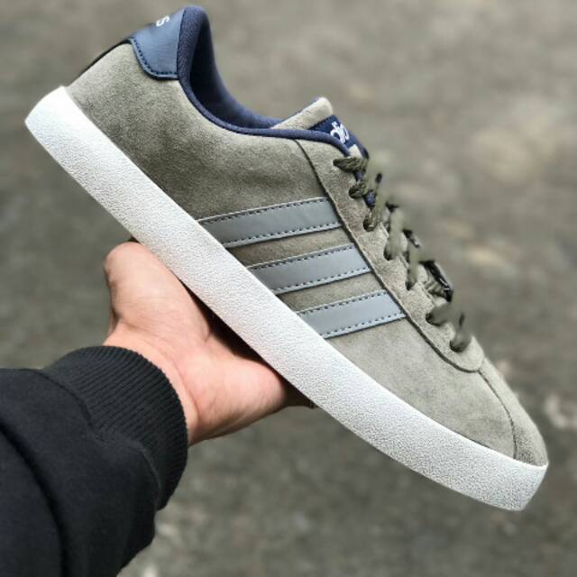 Adidas vl court