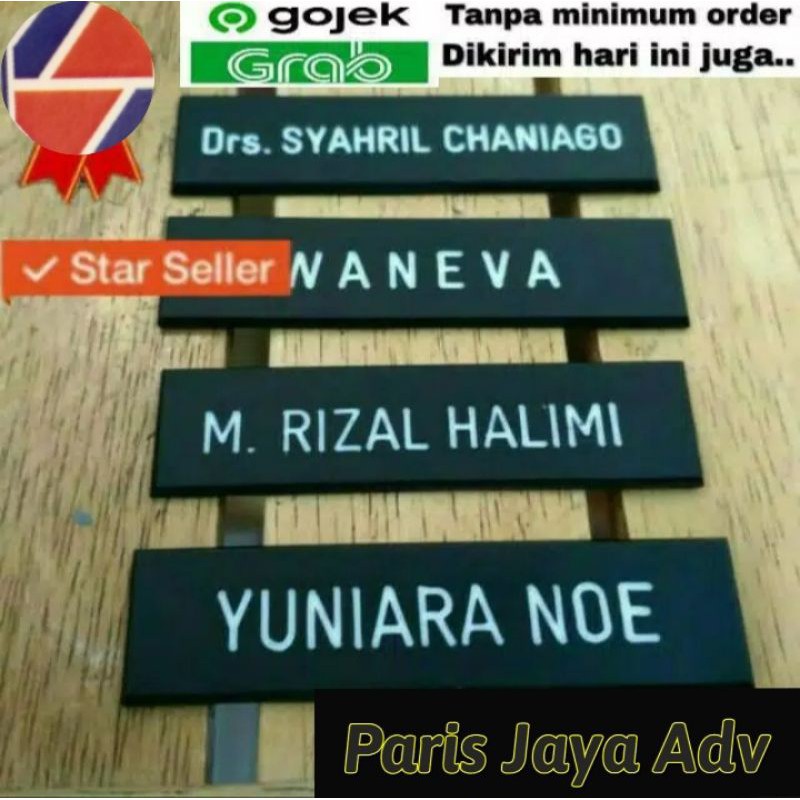 

Nametag Hitam Dop Papan Nama Dada PDH PNS Akrilik Gravo Acrylic Grafir Dove Dov