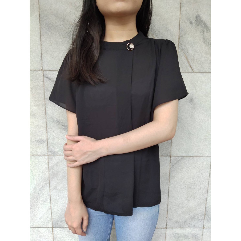BLOUSE/ATASAN/BAJU/PAKAIAN WANITA HITAM LENGAN PENDEK MODIS