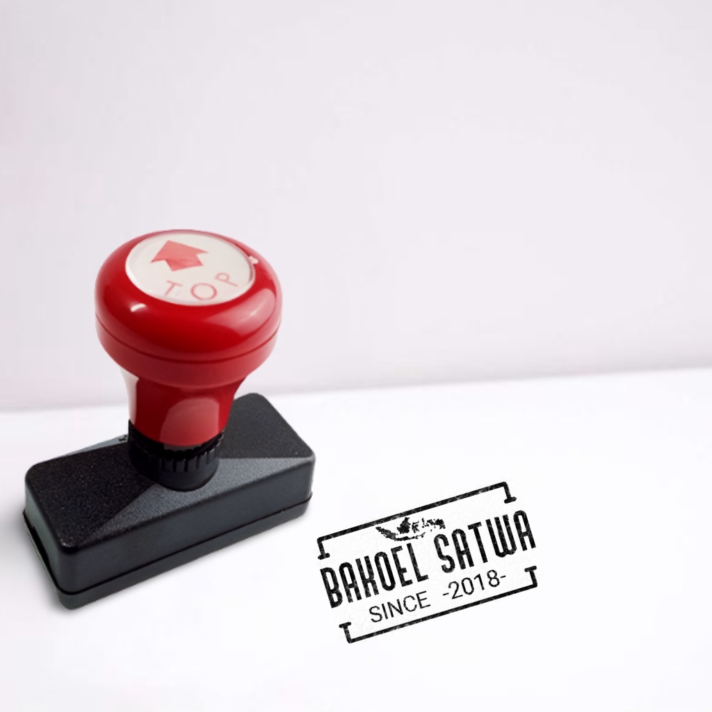 

STEMPEL FLASH OTOMATIS 1 WARNA UKURAN 1.5 X 5.5 CM