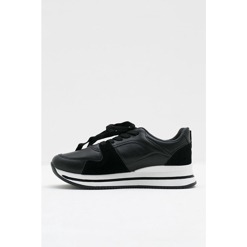 Berrybenka - Sepatu Sneakers Wanita Sully Sneakers Street-1