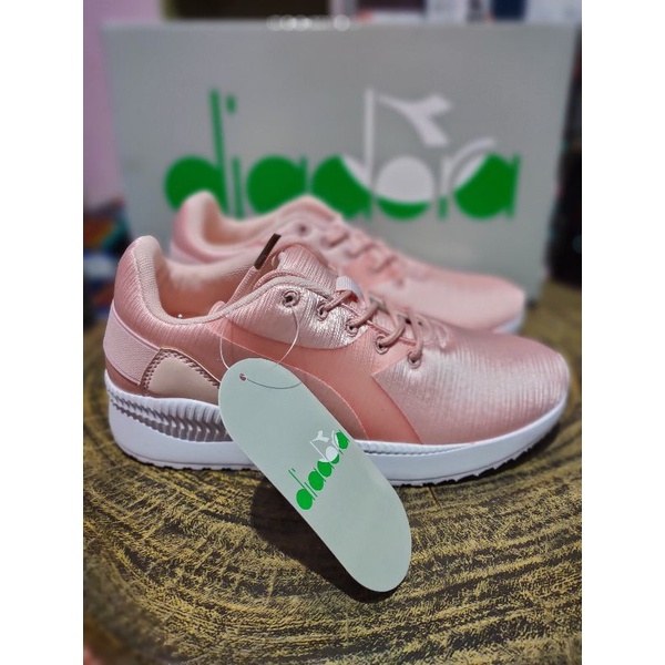 BIG SALE DIADORA Angel Pink