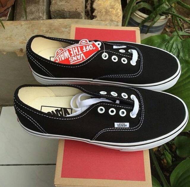 SEPATU Vans California Hitam / Black White Cewek cowok Sepatu Sekolah Kuliah Kerja Keren Murah