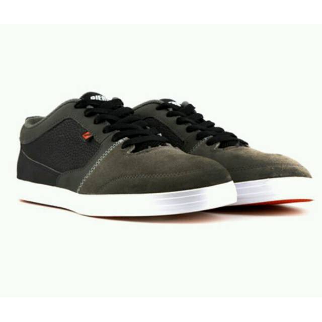 Sepatu Piero Potrero - Black/Raven/White