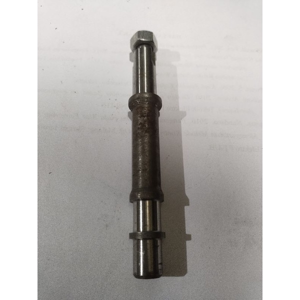 tuas rem belakang Vespa