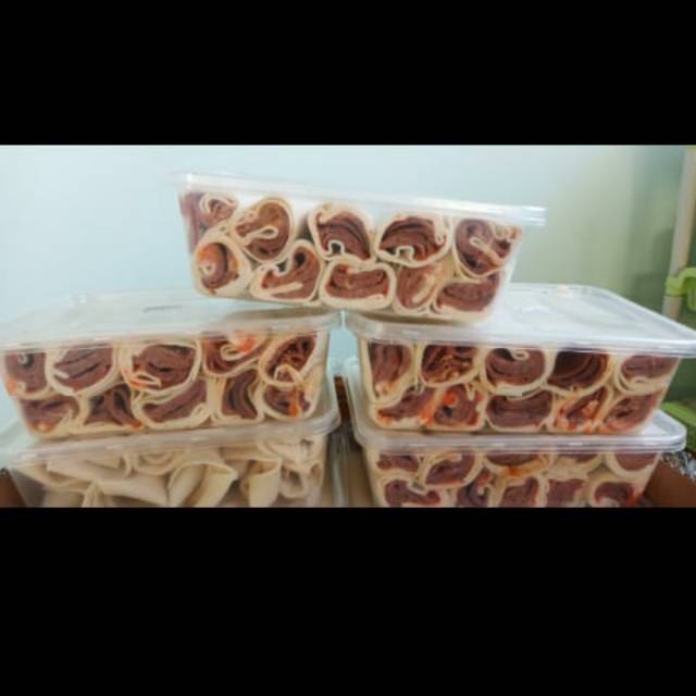

Kebab beef frozen isi 10 isian daging sapi.