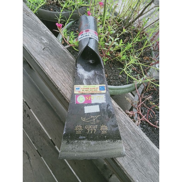 #alat panen sawit/dodos spp777 cap ikan/mata 14cm import Made in Malaysia