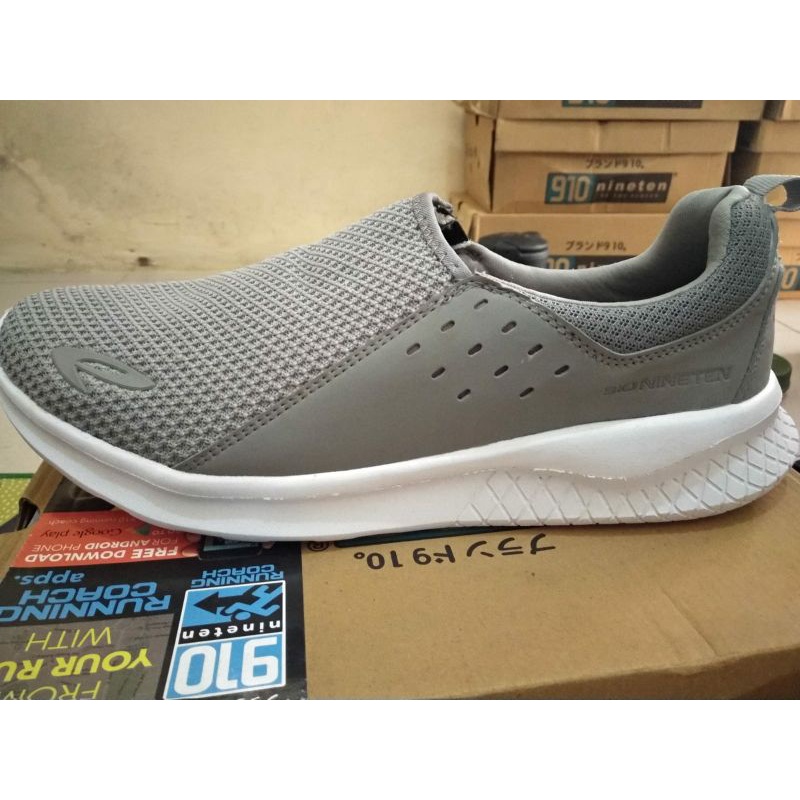 sepatu 910nineten JIRO