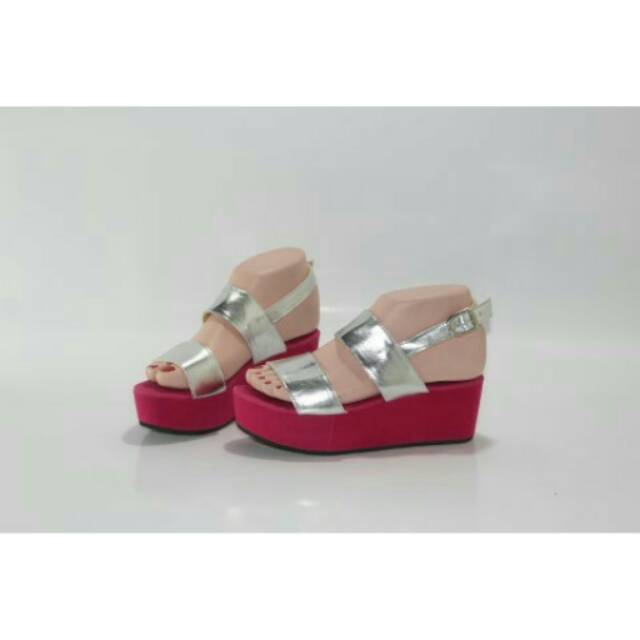 sepatu wedges wanita vintage lucu / obral  sepatu wedges wanita glossy / sepatu wanita murah