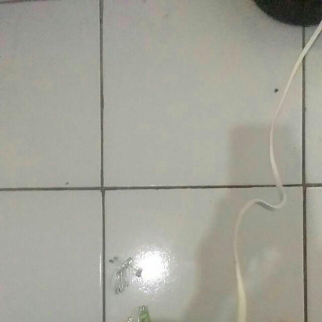 Gantungan Barang Bulat