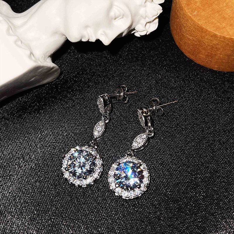 Anting Tusuk Gantung Wanita Warna Gold Desain Tetesan Air Hias Cubic Zirconia Gaya Trendy / Klasik Untuk Pernikahan