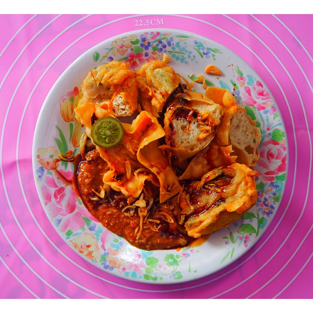 

Batagor Siomay Bandung Baso Tahu Ikan Tenggiri Asli Siomay Goreng Frozen Food Batagor Beku