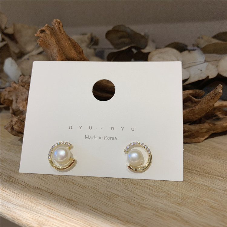 ladies accesories earrings Aksesoris wanita modis gaya Korea berlian imitasi sederhana anting mutiara bulat kecil-Pearl earrings