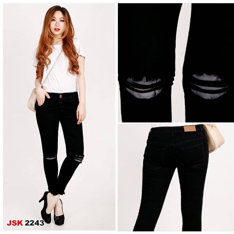 SALE BEST SELLER JSK size 27-34 ripped jeans hitam