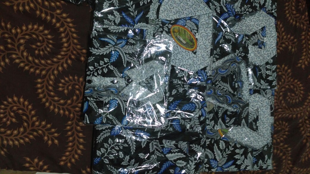 Atasan Tunik Wanita Sadana Batik