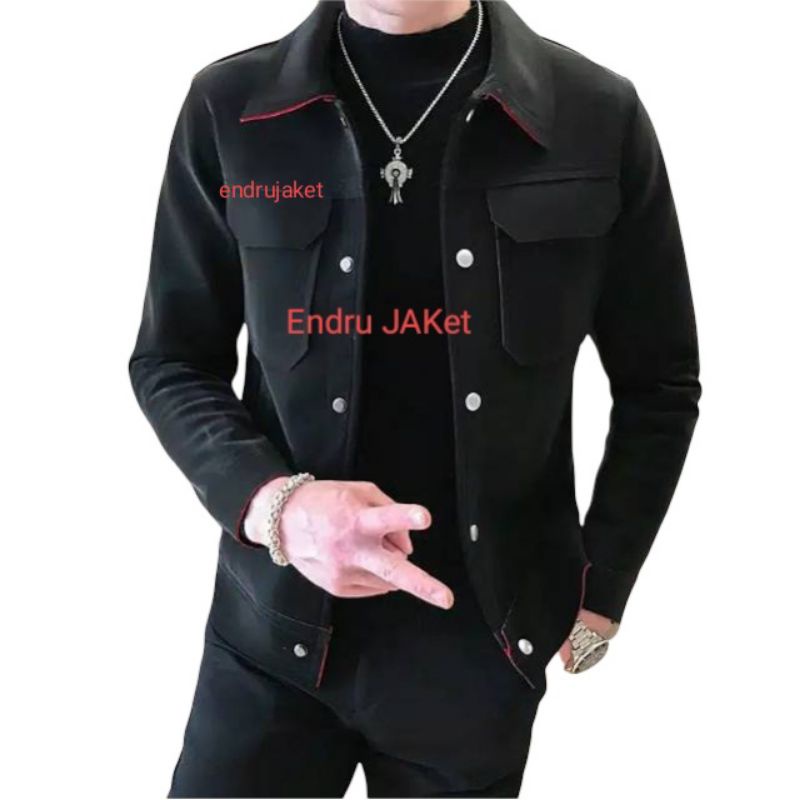 jaket pormal dengan model kerah konbinasi warna merah