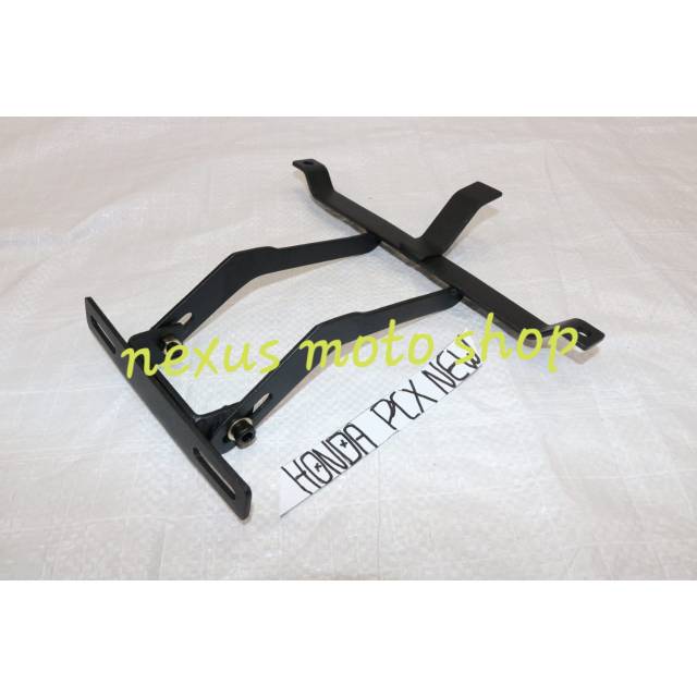 Bracket dudukan plat nomor pcx 150 lokal bracket dudukan plat nomor kumis all new pcx 150