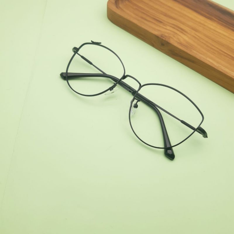 paket frame dan lensa.. frame kacamata 8008