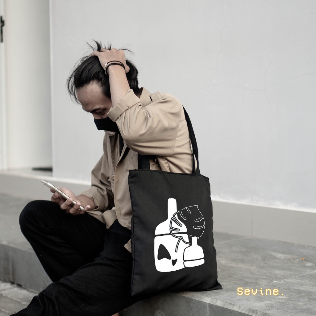 Sevine Totebag Tas Wanita Tote bag Resleting Girl Quotes Black Series Hitam - BN4