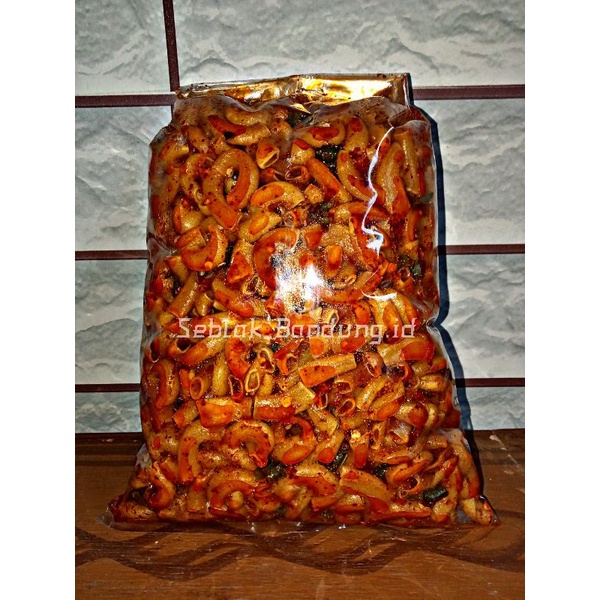 

Makroni pipa kriuk pedas extra daun jeruk isi 1 kg