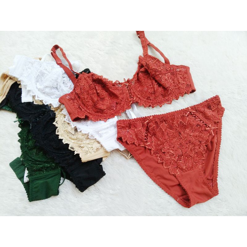 Luxury Bra Set Sans Complexe Unpadded Wired Embroidery