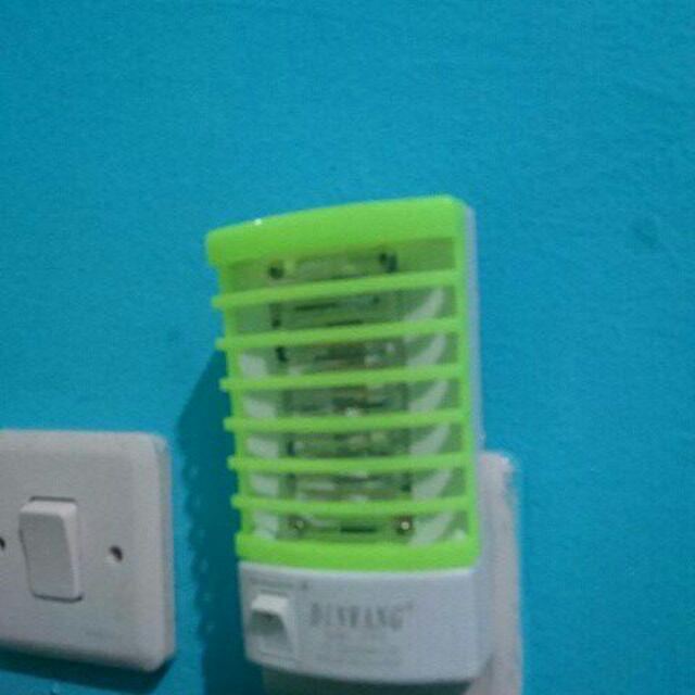 Emy Lampu Nyamuk Led Biru Colok Listrik Electricity Electronic Mosquito