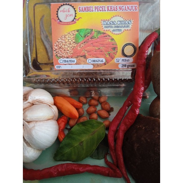 

sambel pecel khas nganjuk sambel bumbu pecel nganjuk varian pedas kemasan 250gr