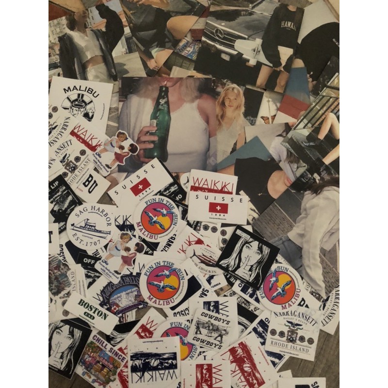 BRANDY MELVILLE STICKER