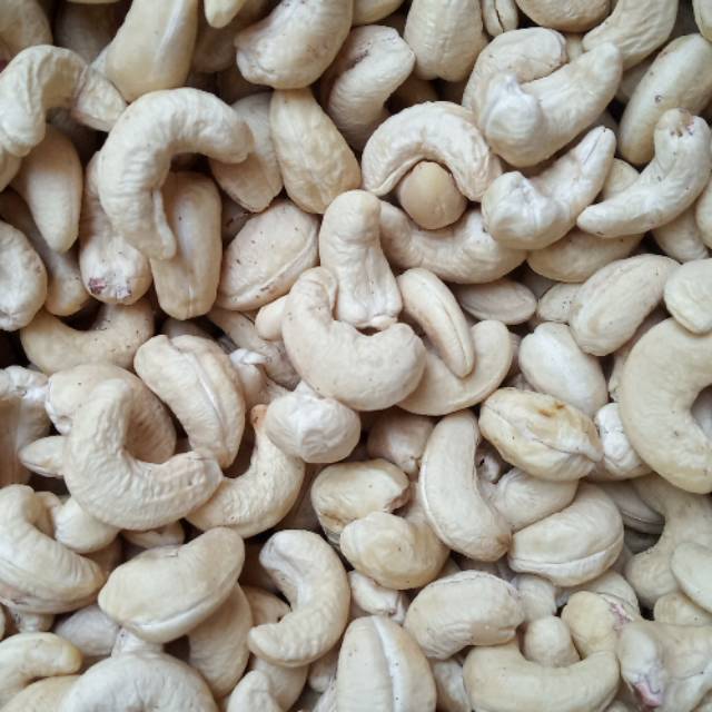 

Kacang Mede mentah Super 500g
