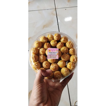 

kue nastar