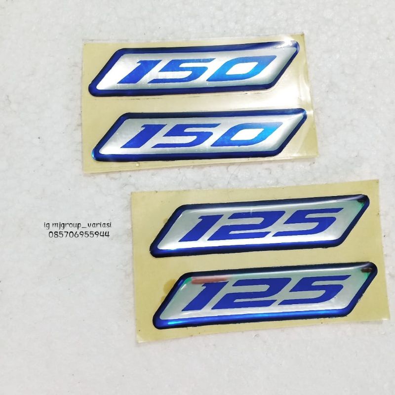 Emblem logo motor vario seri 150 125 ukuran original body motor