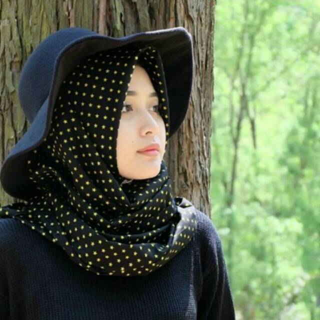 Topi pantai floppy hat topi lebar