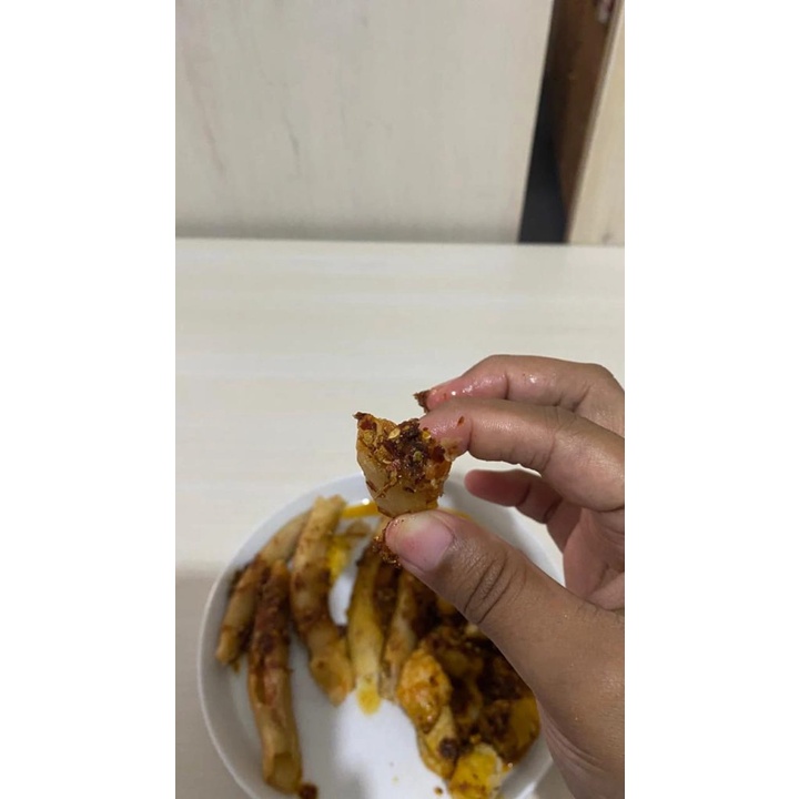 

Cemilan / Cemilan Sigembul / Sosis Nyumput / Sosis Goreng