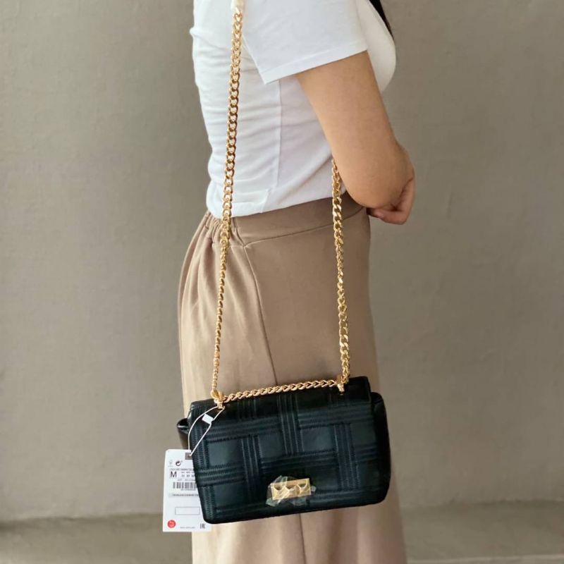 ZRA TOPSTITCHED CROSSBODY BAG