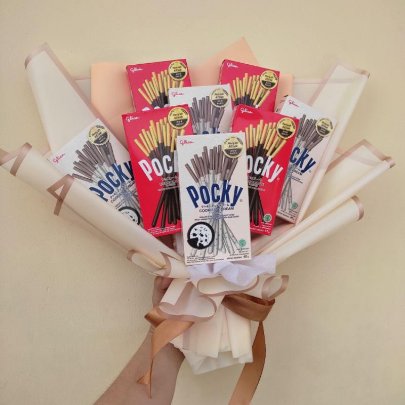 

(TERMURAH) READY STOCK Snack Buket Snack Bouquet untuk Hadiah Wisuda Ulang Tahun