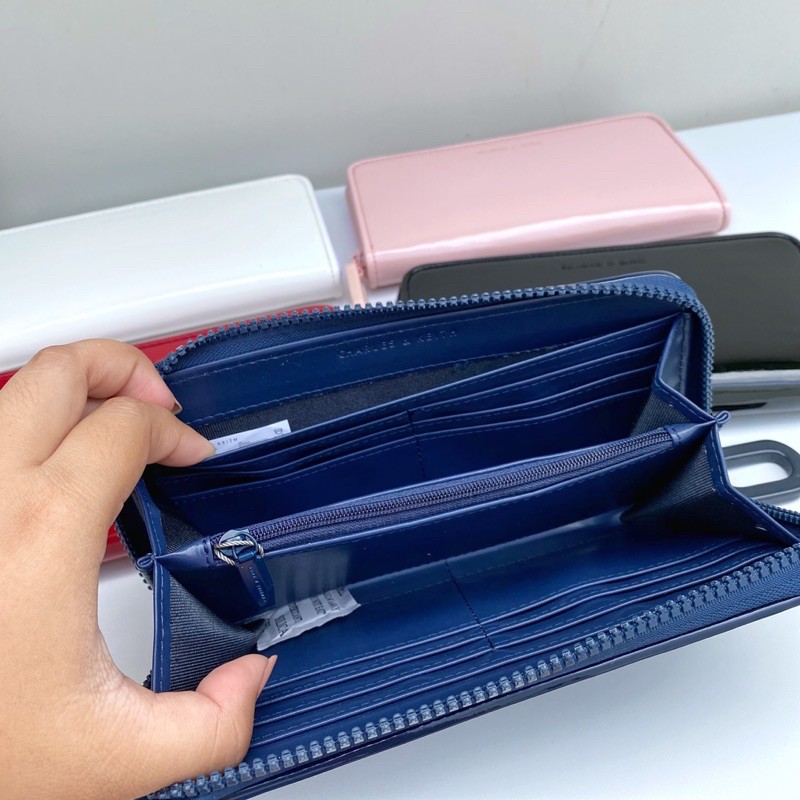 Patent Zip-Around Long Wallet