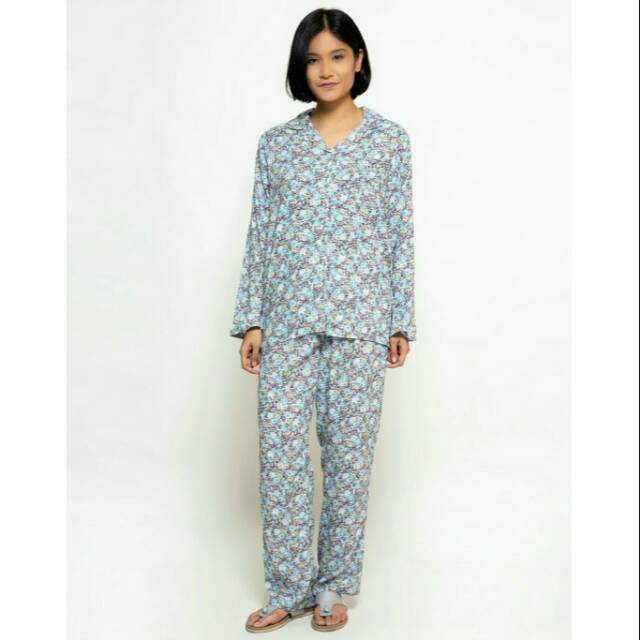 Piyama st.yves lengan panjang motif bunga