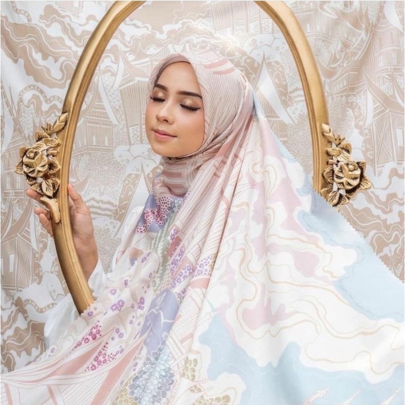 Preloved Gadang Scarf Wearing Klamby