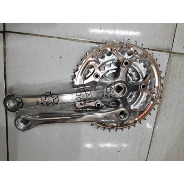 shimano stx crankset