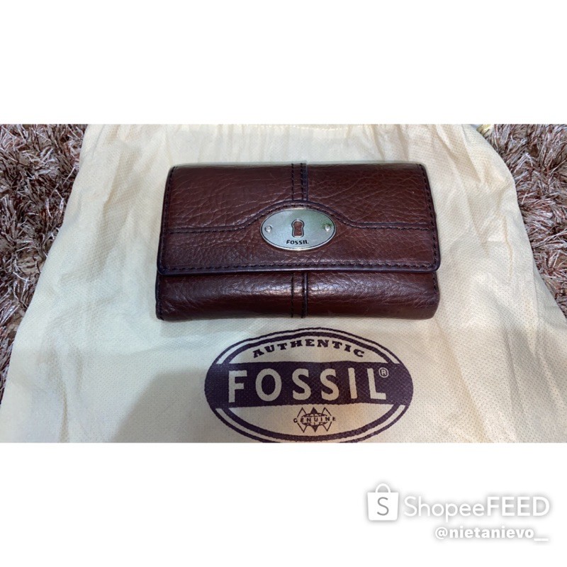dompet kecil fossil